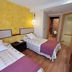 Guadalupe Hotel Monroyo
