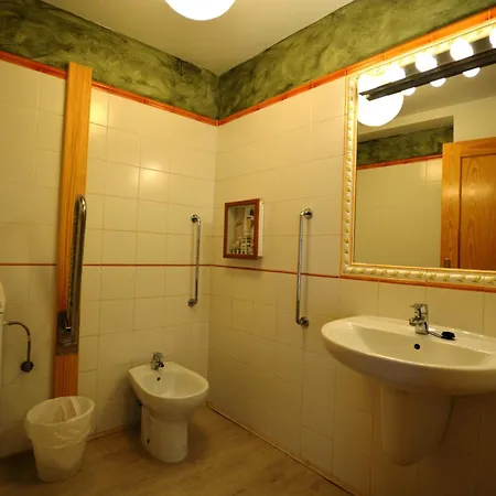 Guadalupe Hotel 2*