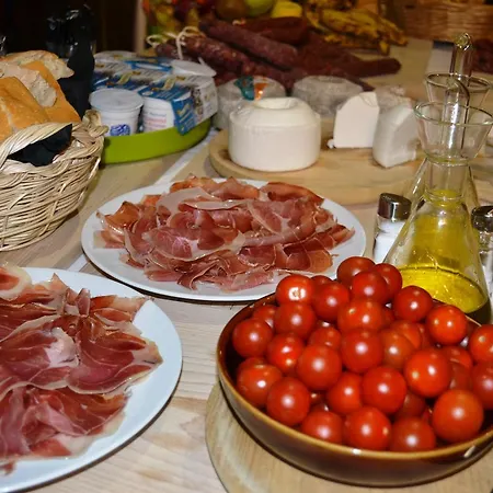 Guadalupe Hotel Monroyo